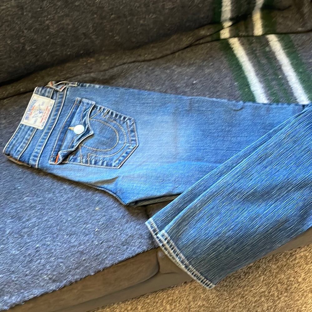True religion distressed jeans size 29
